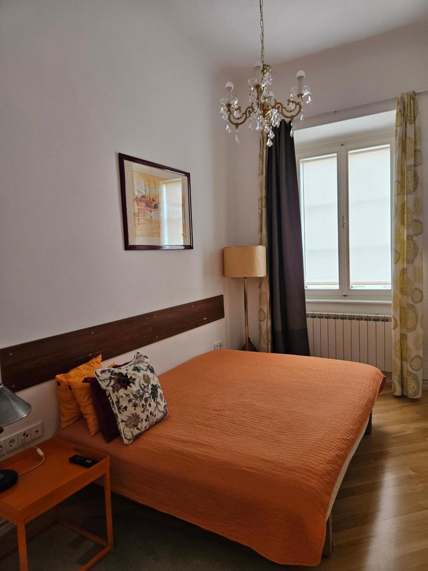 Lina - Center With Free Parking! Zagreb