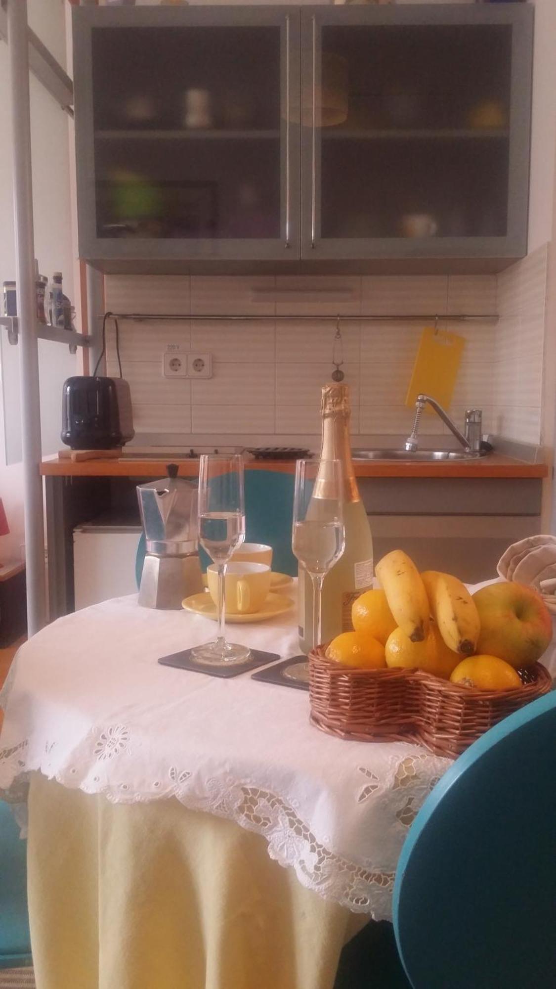 Daire Lina - Center With Free Parking!